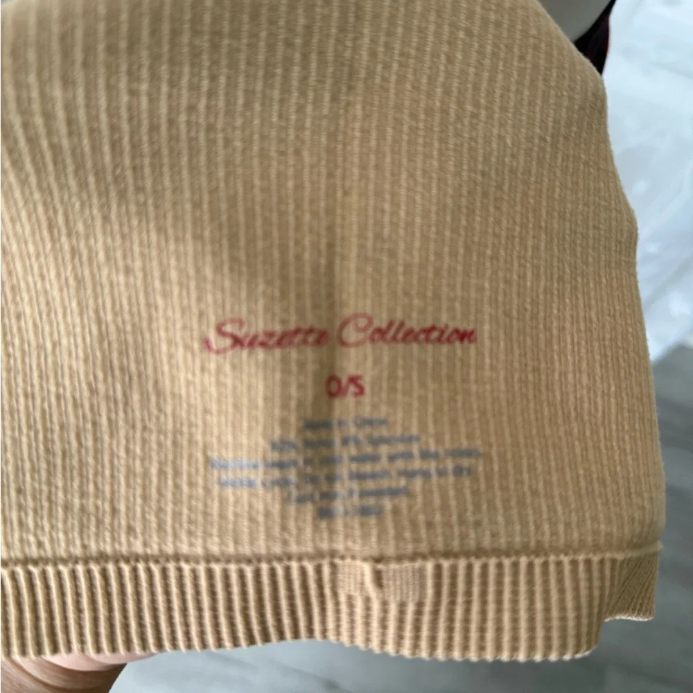 Tan Halter Ribbed Top - Picture 4 of 4